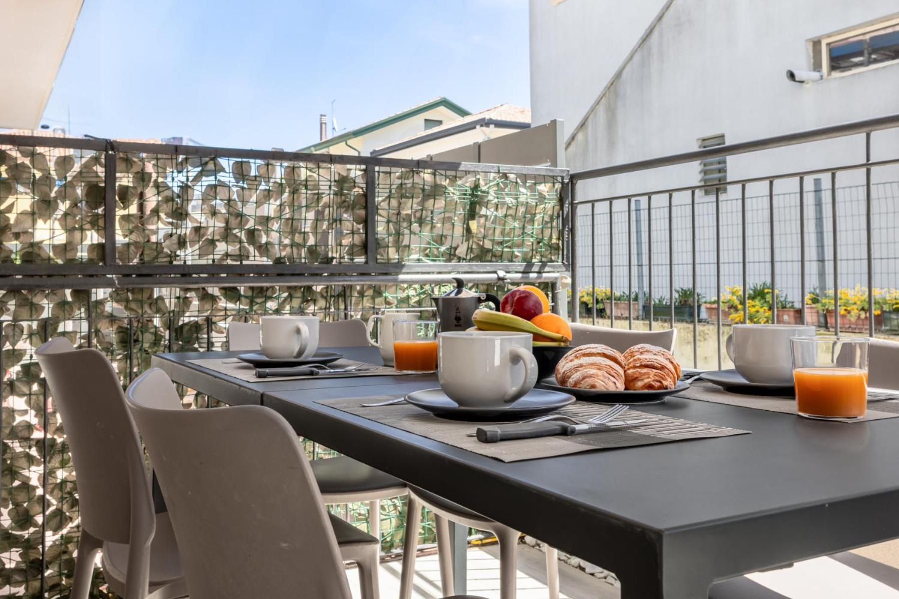 Gigi House Appartamento Piazza Mazzini 300M Dal Mare 리도 디 예솔로 외부 사진