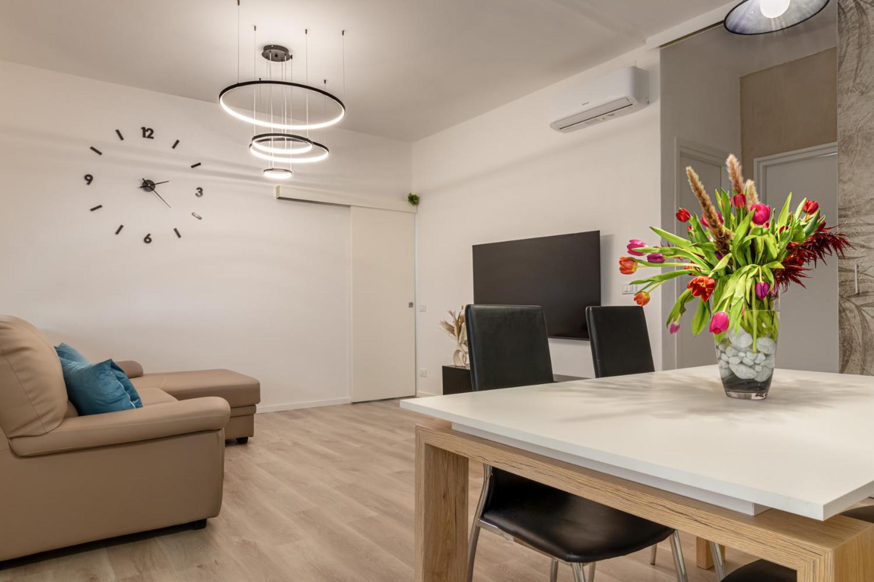 Gigi House Appartamento Piazza Mazzini 300M Dal Mare 리도 디 예솔로 외부 사진